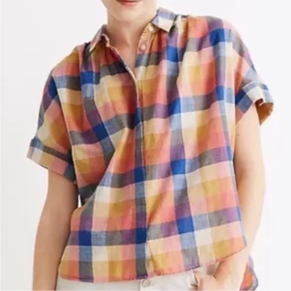 Madewell Hilltop Rainbow Short
Sleeve Button Down